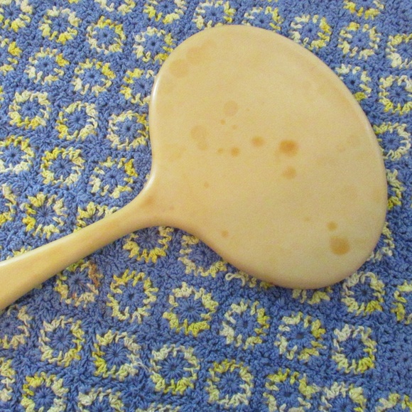 Vintage Handheld vanity mirror - Picture 2 of 7